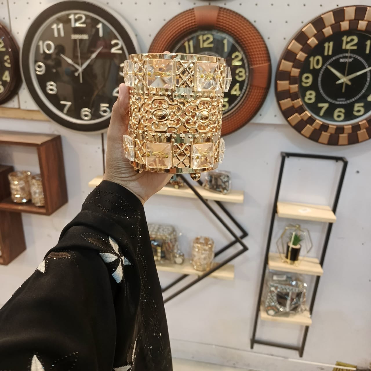 💄 METALLIC BRUSH HOLDER 💄 Stylish look, long-lasting color