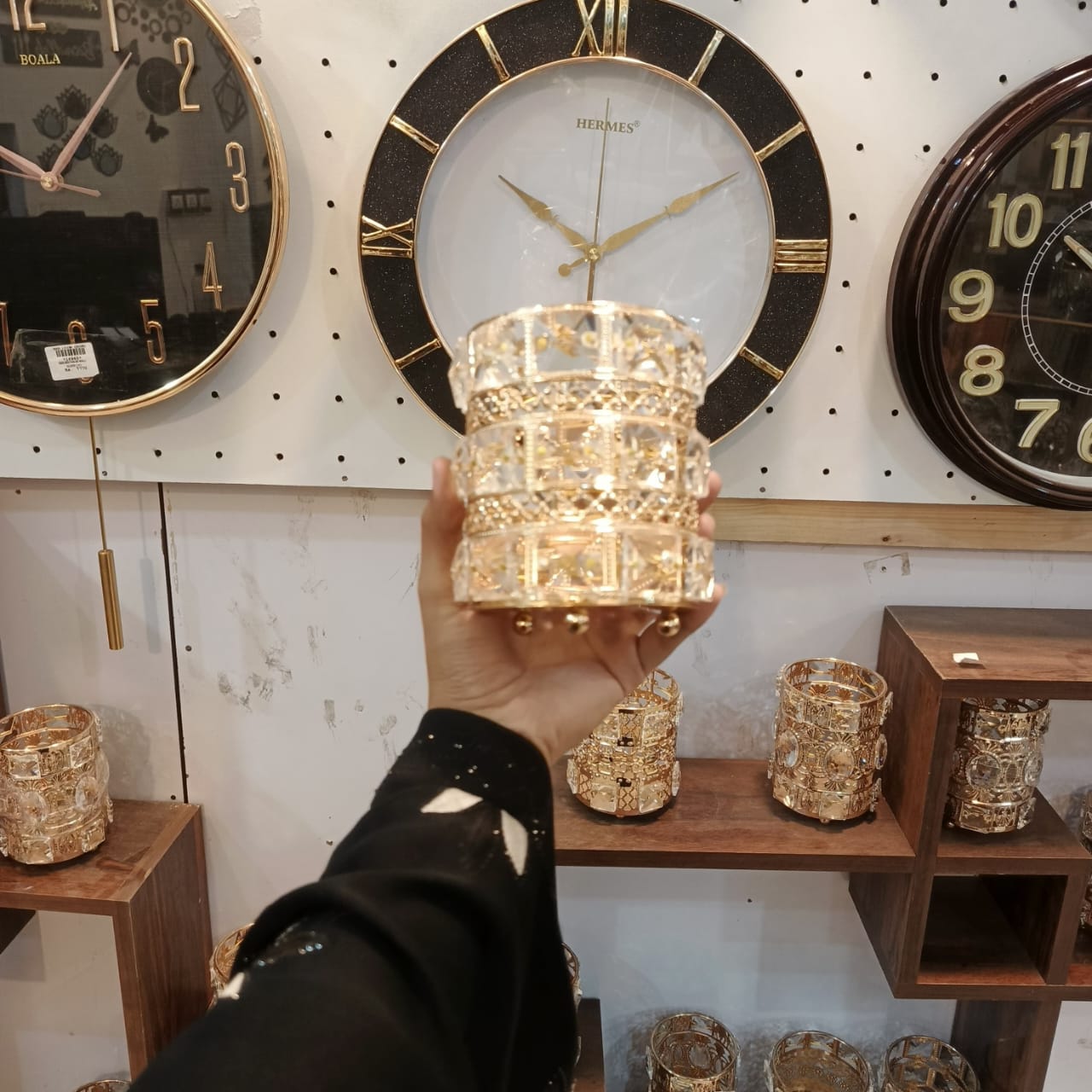 💄 METALLIC BRUSH HOLDER 💄 Stylish look, long-lasting color