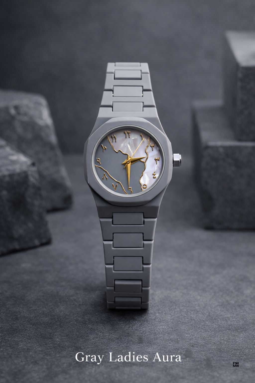 AURA Quartz movement  Lite weight  Butterfly lock Great quailty & finishing  Different Colours Avb